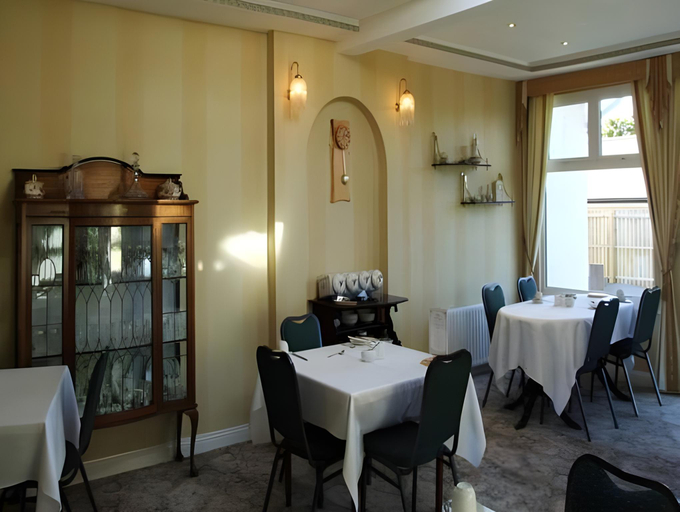 Food & Drinks 5, Kilbree House B&B