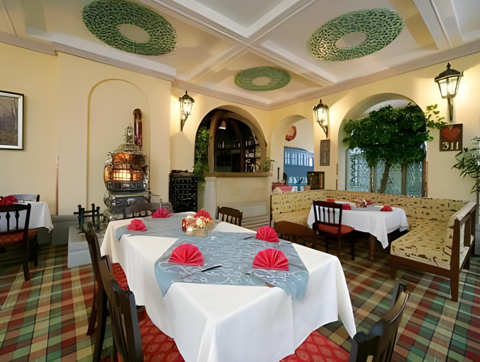 Food & Drinks 5, Hotel Praha, Trutnov