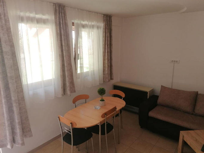 Others 4, Vikendica Matovic Ovcar Banja, Čačak