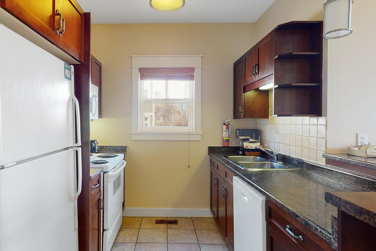 Dining Room 12