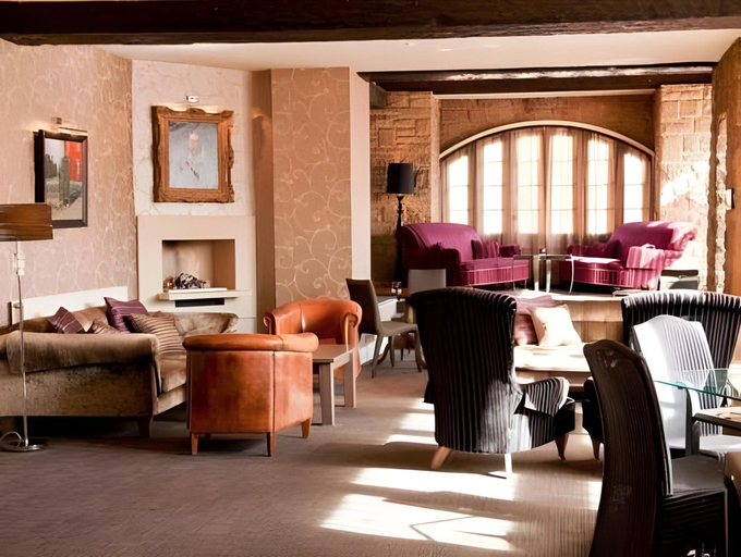 Public Area 3, The George - Hathersage, Derbyshire