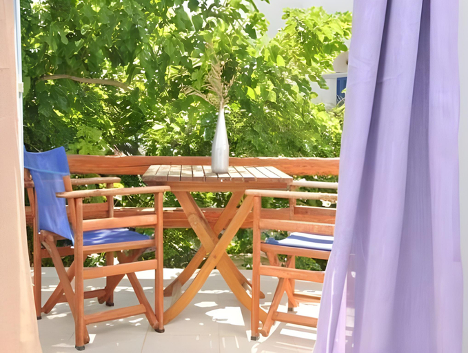 Others 5, Alexandros Studios, South Aegean