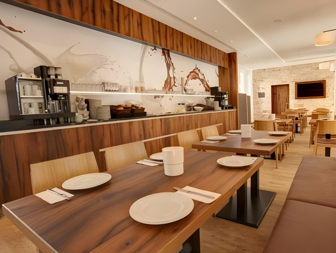Food & Drinks 5, RiKu HOTEL Neu-Ulm, Neu-Ulm