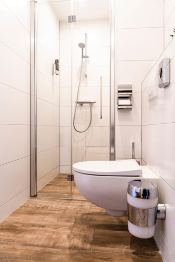 Bathroom 3, Hotel Brasserie de Huifkar, Middelburg