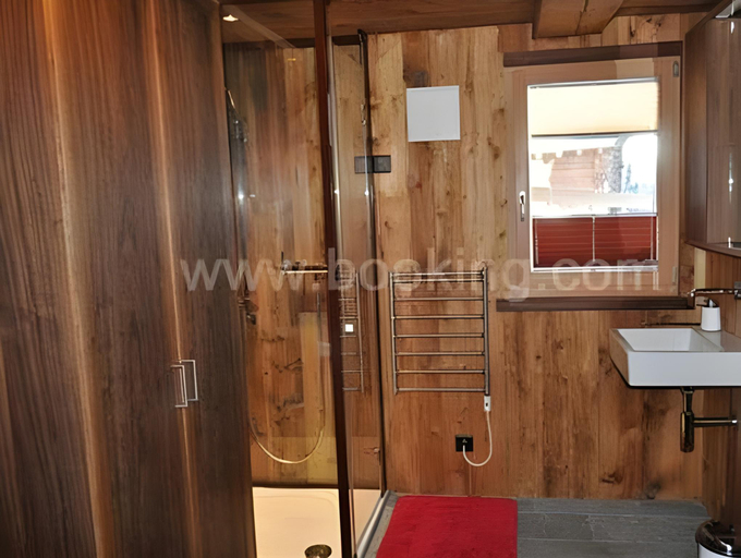 Bathroom 3, Chalet Z'Gogwärgji, Visp