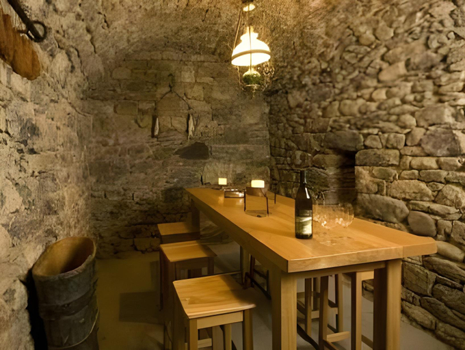 Others 5, Auberge du Raisin, Lavaux-Oron