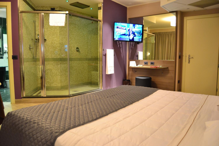 Bedroom 9