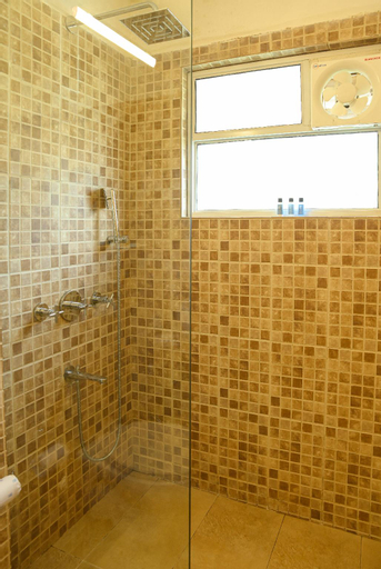 Bathroom 3