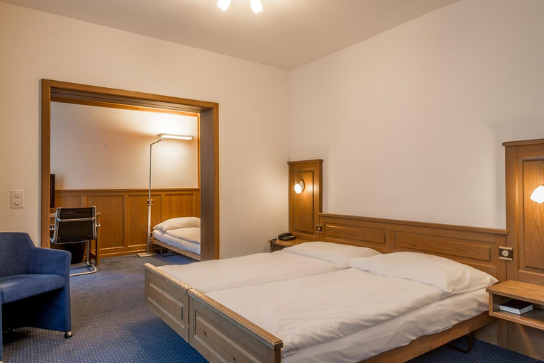 Bedroom 12