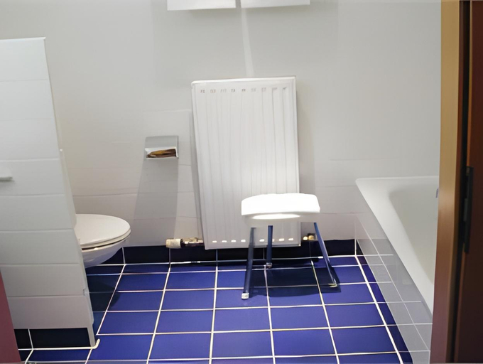 Bathroom 4, Salzburg Hotel Lilienhof, Salzburg