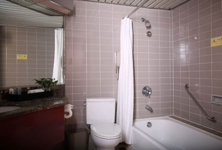 Bathroom 3