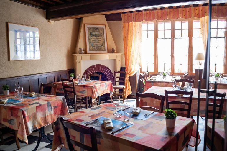 Food & Drinks 2, L'Hotel du Nord - Quarre-les-Tombes, Yonne