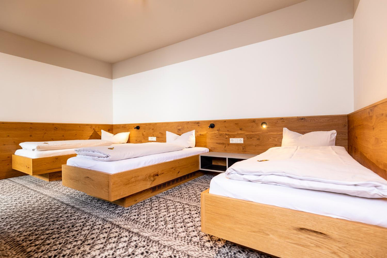 Bedroom 9
