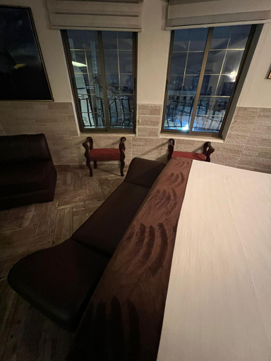 Others 5, LB Hotel, Amman