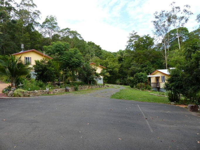 Others 2, Teretre Cabins Nimbin, Lismore - Pt B