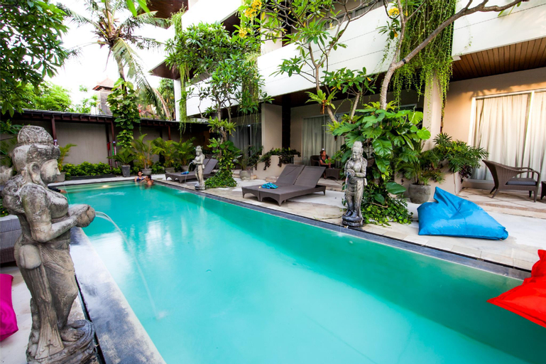 Swimming Pool 1