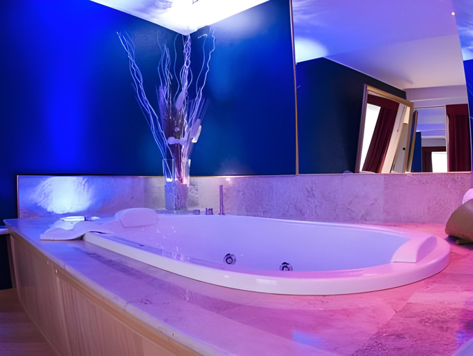 Bathroom 4, Business Hotel, Alessandria
