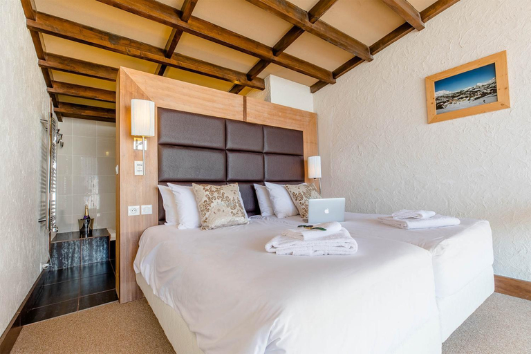 Bedroom, Hotel Spa Farandole, Isère