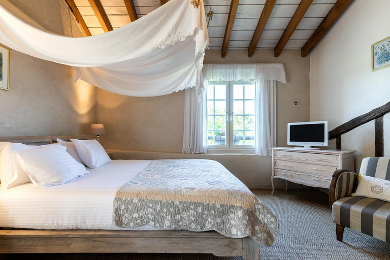Bedroom 13