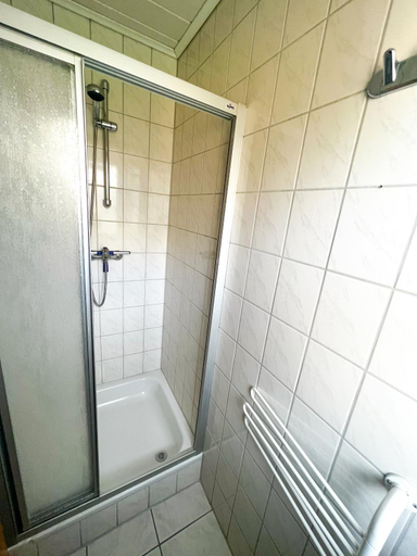 Bathroom 5