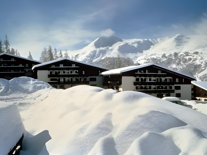 Exterior & Views 1, Hotel Intermonti, Sondrio