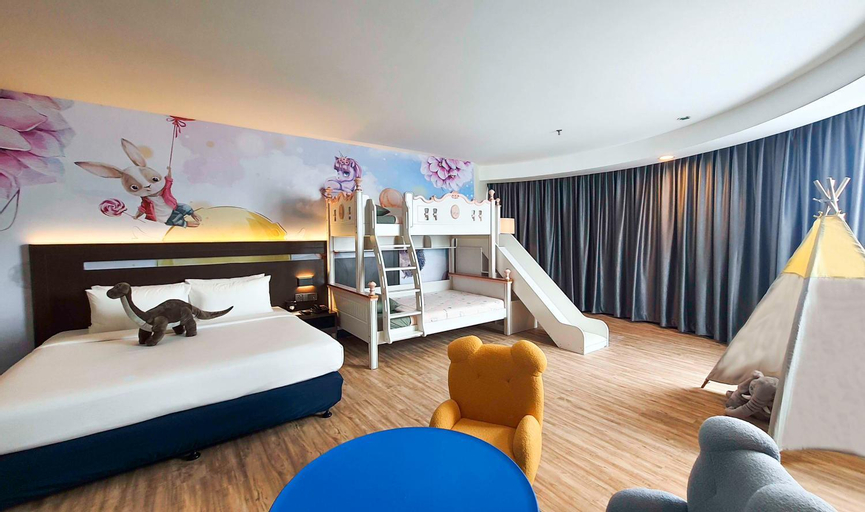 Bedroom 25