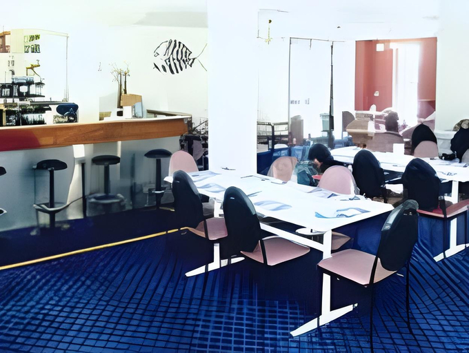 Food & Drinks 2, Geraldton Motor Inn, Geraldton