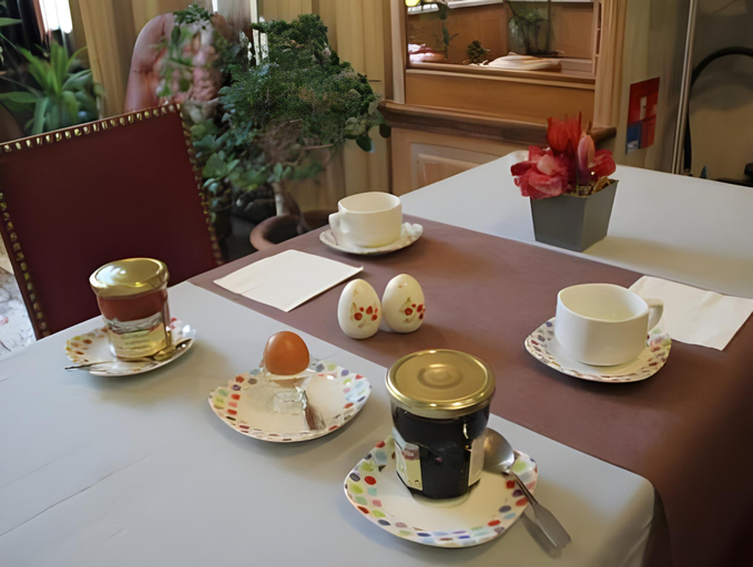 Others 4, Hotel Du Commerce Spa, Haute-Garonne