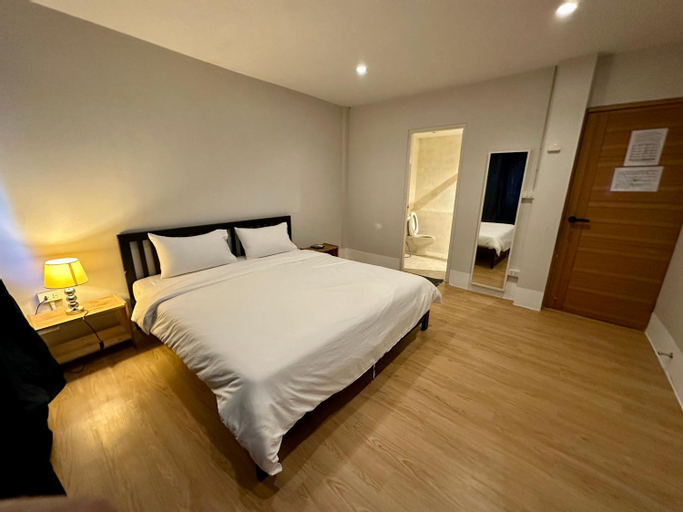 Bedroom 8
