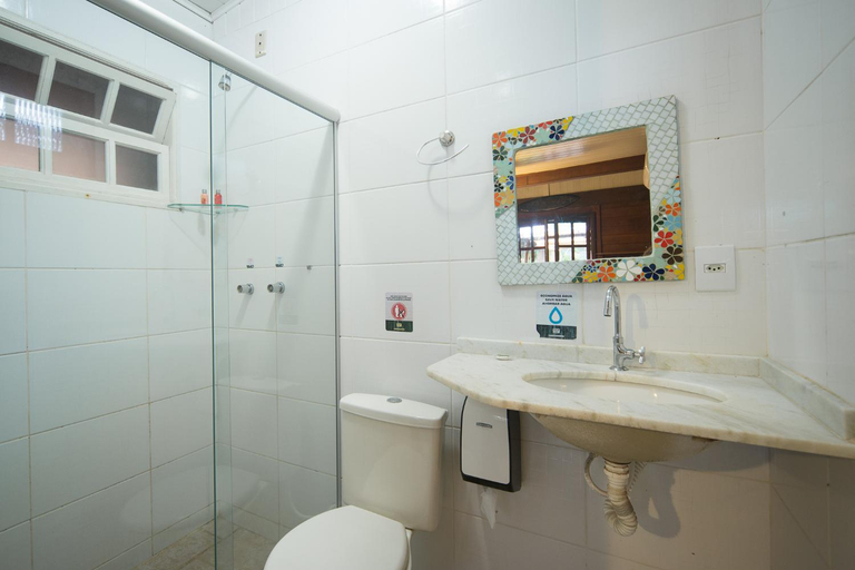Bathroom 3, Pousada Treze Luas, Paranaguá