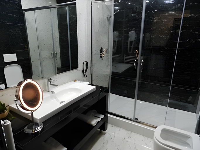 Bathroom 5, Hotel Boutique Kotoni, Tiranës