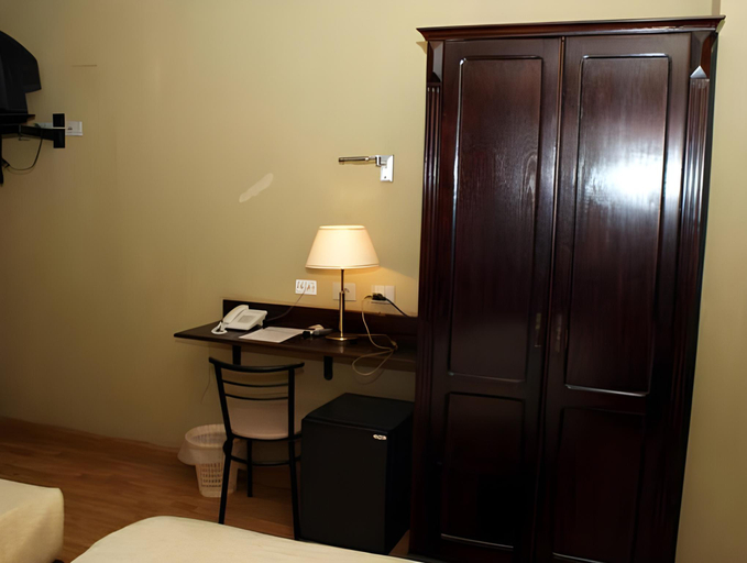Bedroom 3, Green Plaza Inn, Alexandria