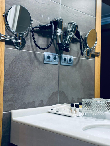 Bathroom 4, Hotel Las Olas, Cantabria