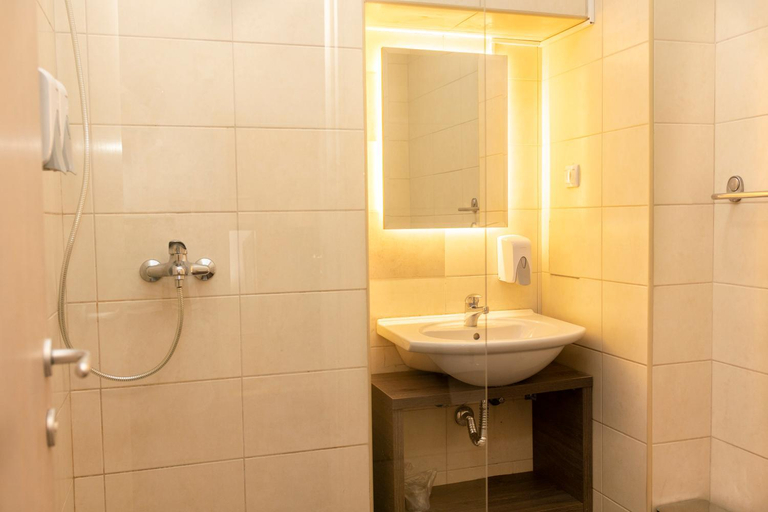 Bathroom 4, Skadarlija Suites, Belgrade
