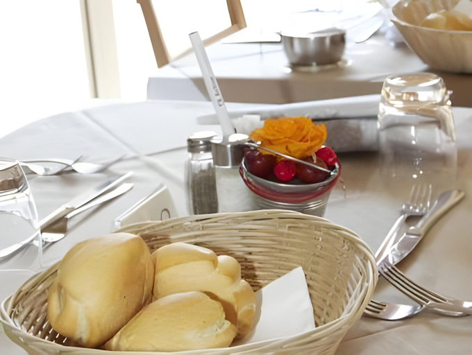 Food & Drinks 5, Park Hotel Sacro Cuore, Trento