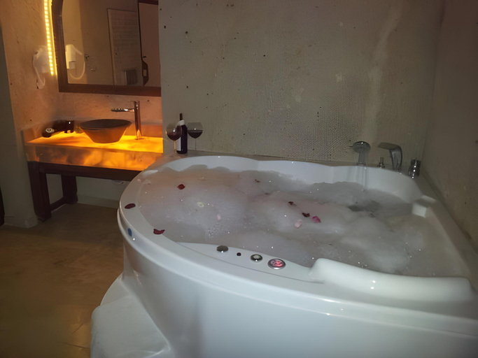 Bathroom 5, ROMA CAVE SUIT HOTEL, Nevşehir