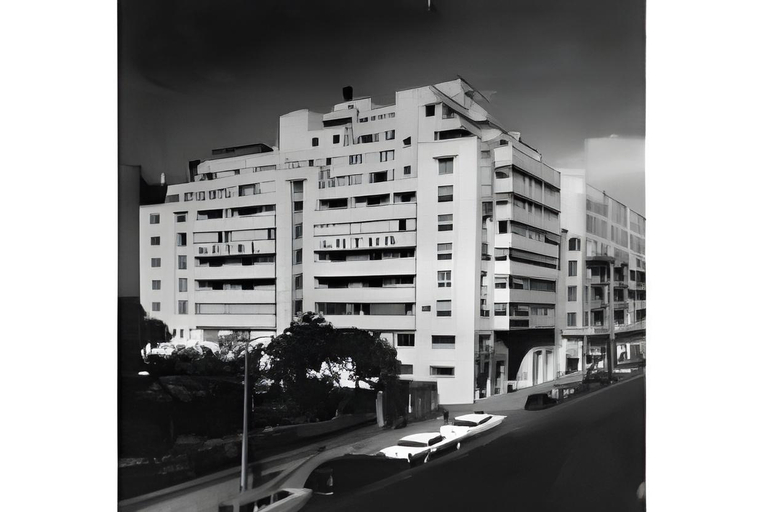 Lotus Hotel, 'Abdin