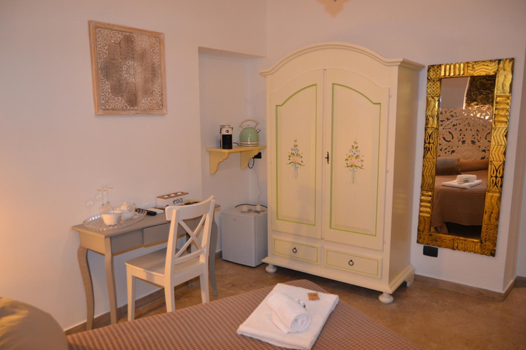 Bedroom 16