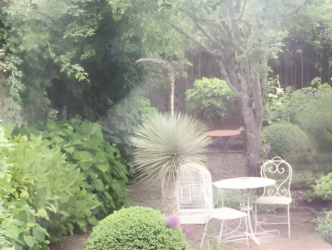 Others 5, Logis Saint-Leonard, Calvados