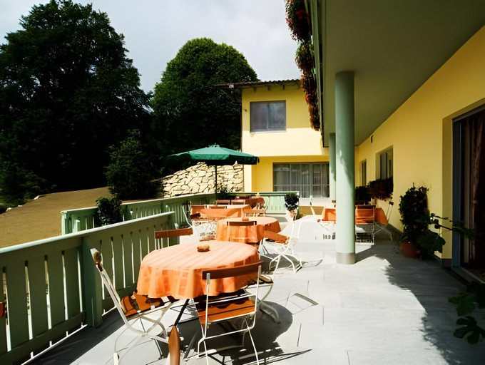 Others 4, Gasthof Reiner, Straubing-Bogen