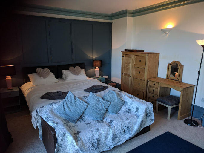 Others 5, The Old Rectory, Anglesey