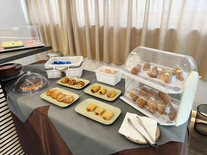 Food & Drinks 5, 8room Hotel, Catania