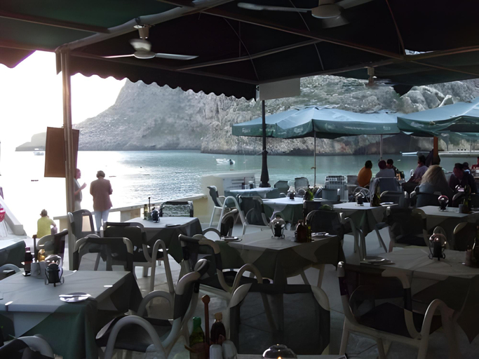 Food & Drinks 3, San Andrea Hotel