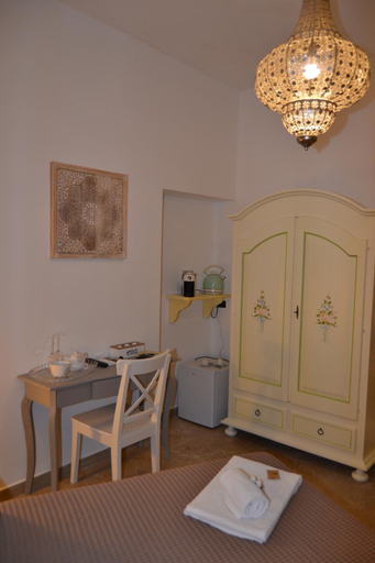 Dining Room 12
