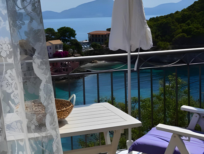 Others 3, Romanza Studios, Ionian Islands
