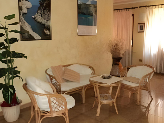 Public Area, Hotel Sant'Elene, Nuoro