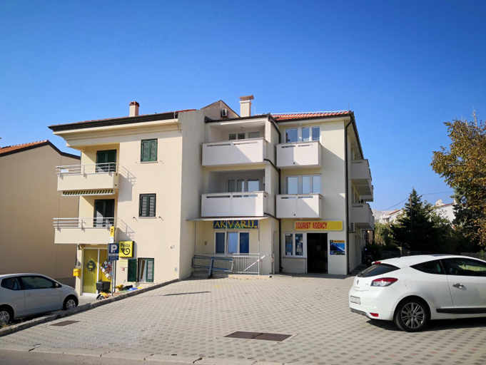 Others 4, Apartments by the sea Baska, Krk - 18778, Baška