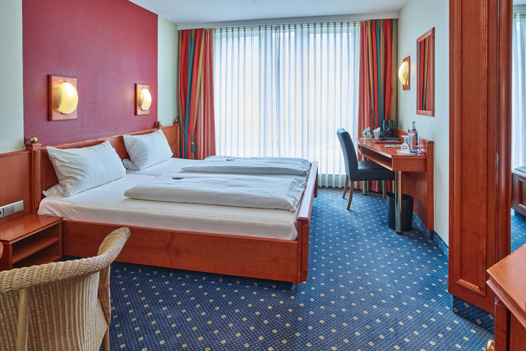 Bedroom 2, Hotel Hofbrau am Stadtring, Grafschaft Bentheim