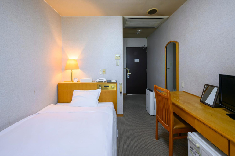 Bedroom 3, Hotel Symphony Sagae Onsen, Sagae