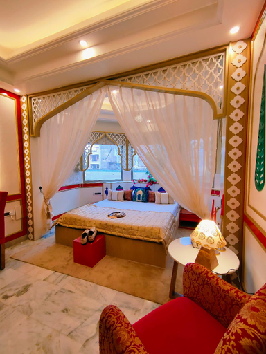 Bedroom 21